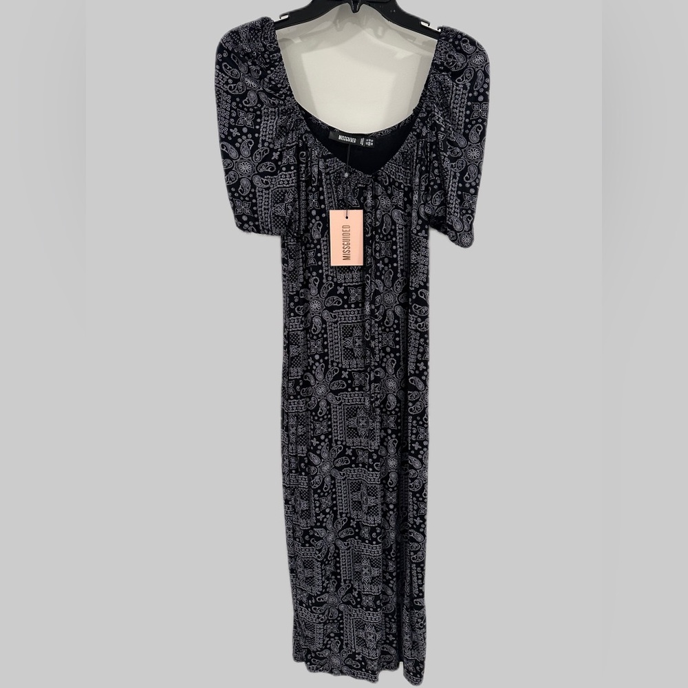 Dress never worn, it fits so cute, def hugs your figure.